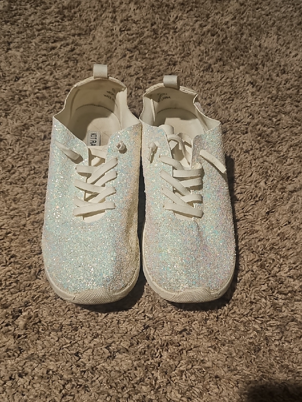 Not Rated Iridescent Glitter Sneakers - White